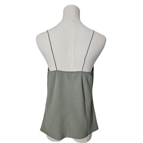 Timing Sage Elastic Strap Top - Picture 3 of 5